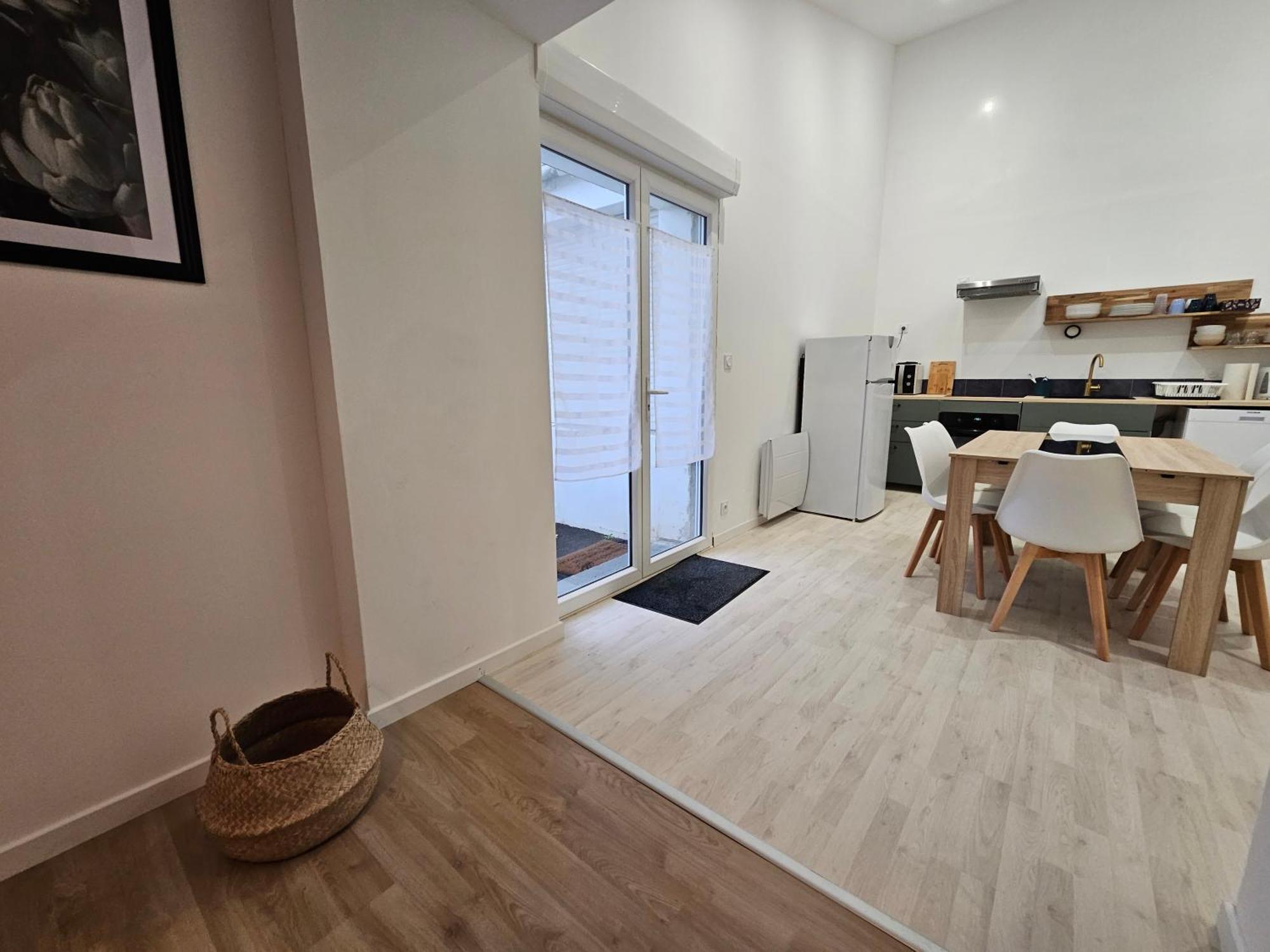 Maison A Centre Ville Et 5 Min A Pied Plage Роаян Екстериор снимка