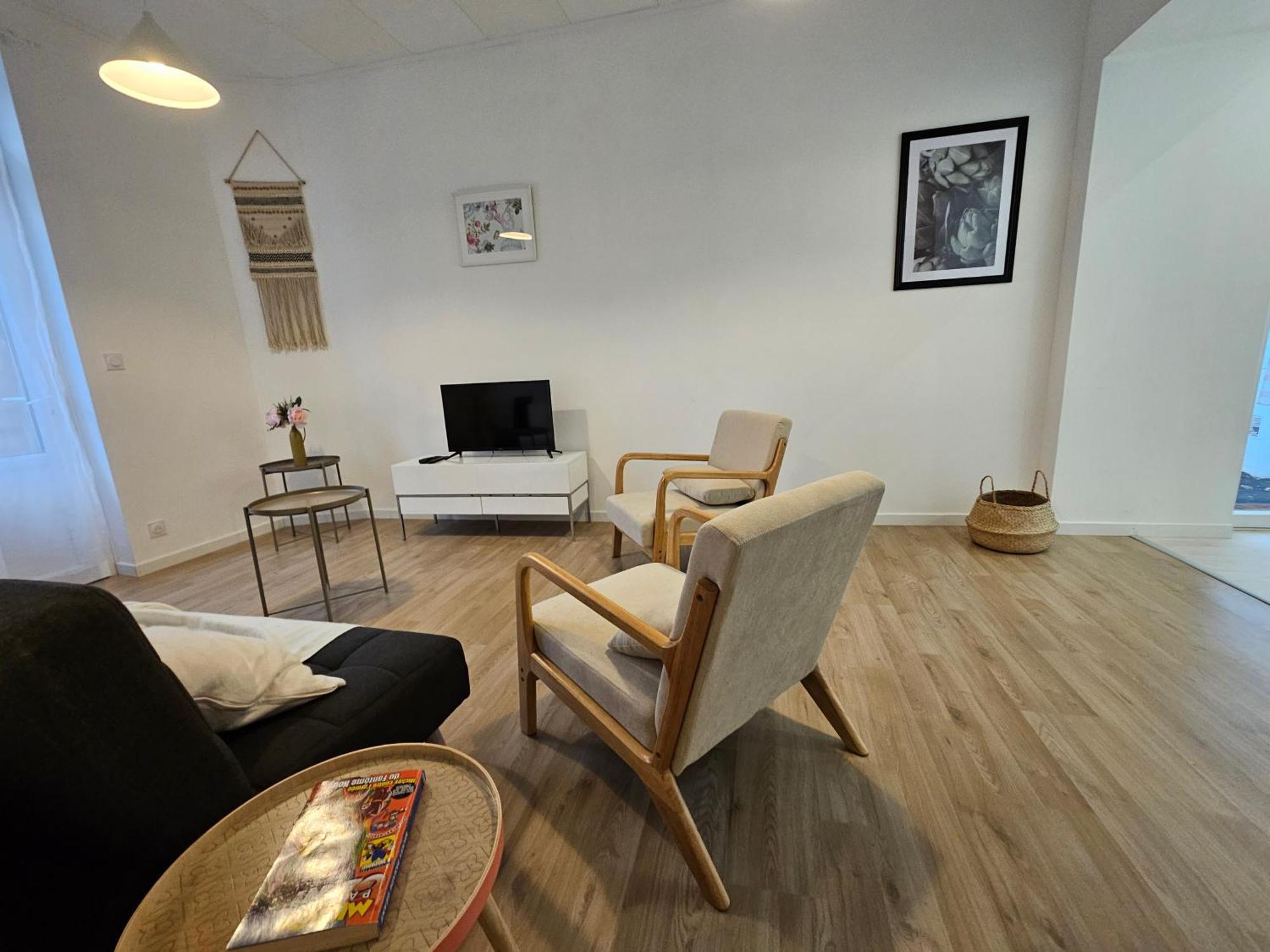 Maison A Centre Ville Et 5 Min A Pied Plage Роаян Екстериор снимка